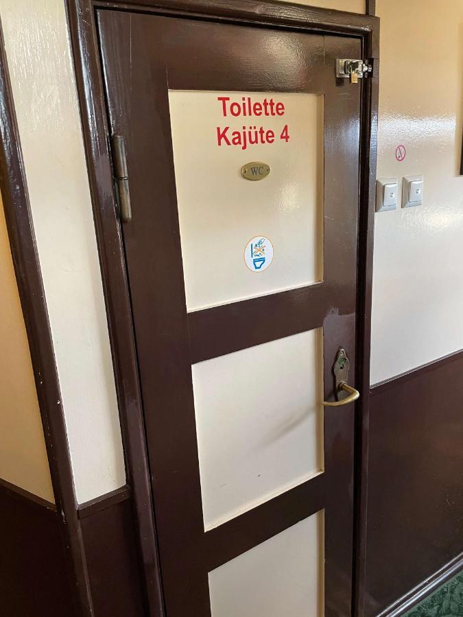 Schiffspension Luise Poczdam Zewnętrze zdjęcie